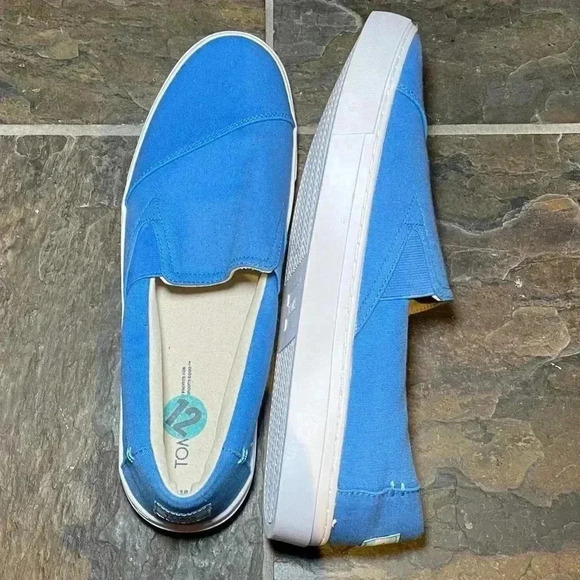 Toms canvas slip on shoes sz  12 - Picture 6 of 7